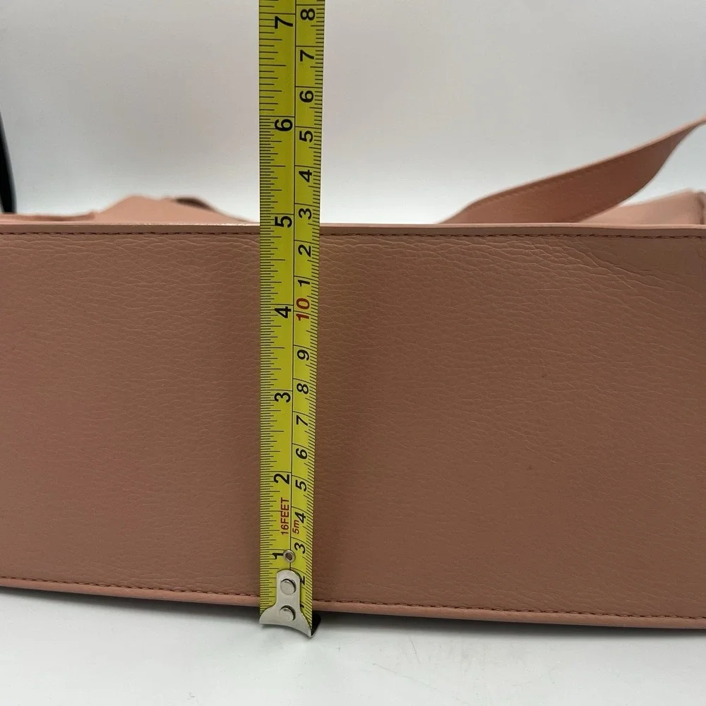 Von Holzhausen‎ Vegan Leather Bucket Tote w/ Magnet Closure Handbag Light Brown